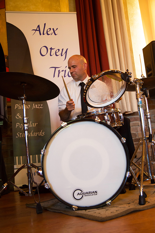 Alex Otey Trio